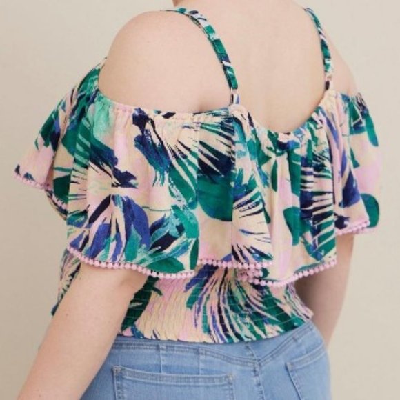 NWT Torrid Gauze Cold Shoulder Top Size 3X - Picture 2 of 2